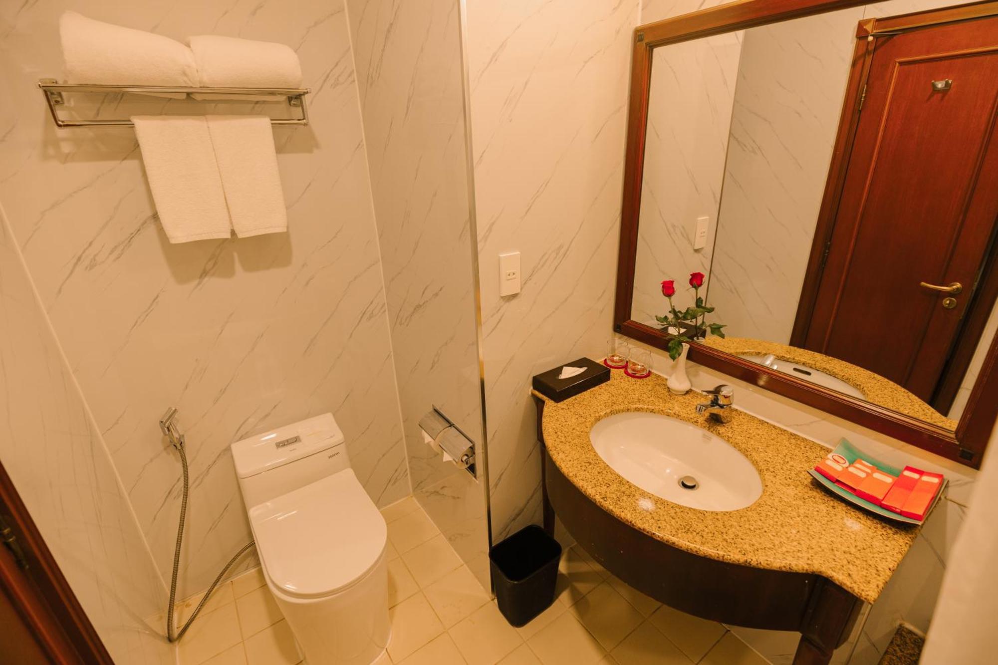 Standard Twin Room,1758545527:JPEG